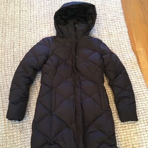 NorthFace Hooded Black Puffy Style Mid length